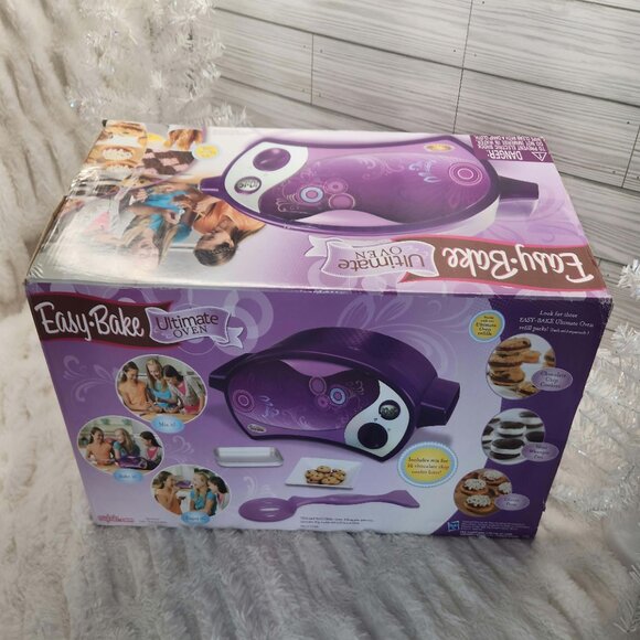 2013 Easy-Bake Ultimate Oven (Purple) Hasbro, Brand New in Box - Picture 10 of 10
